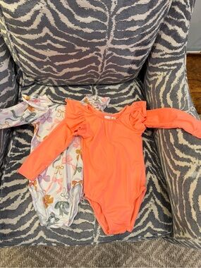 Set of 2 EUC Mila & Rose long sleeve leotards